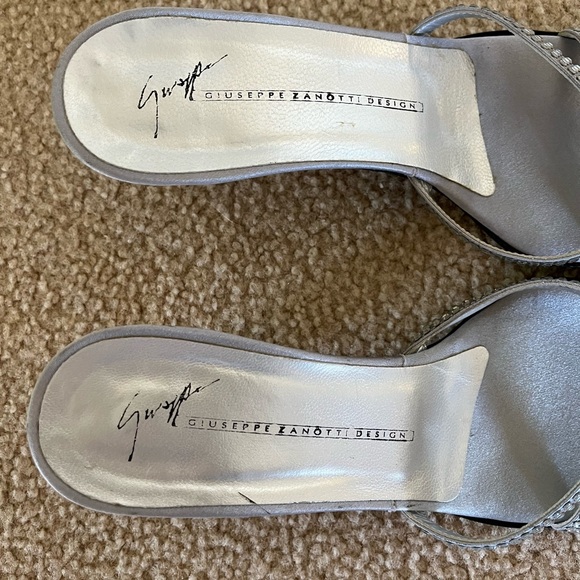 Giuseppe Zanotti Heels - Picture 4 of 5